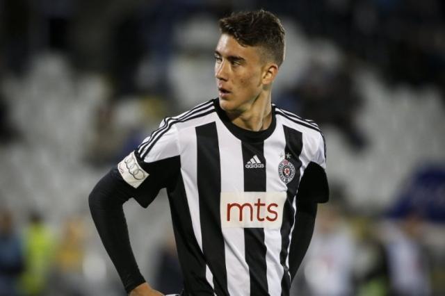 次国际足球 次国际足球